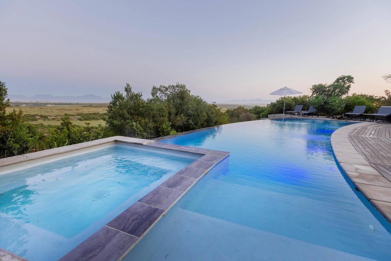 Garden Route Game Lodge Albertinia Esterno foto